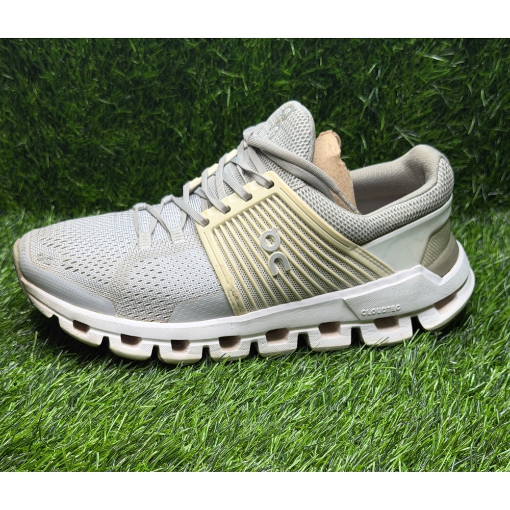 On Running Cloudswift Glacier White Helion Sneakers Womens 6 37 Running Shoes